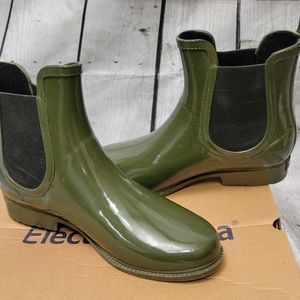 RUBBER ANKLE BOOTS